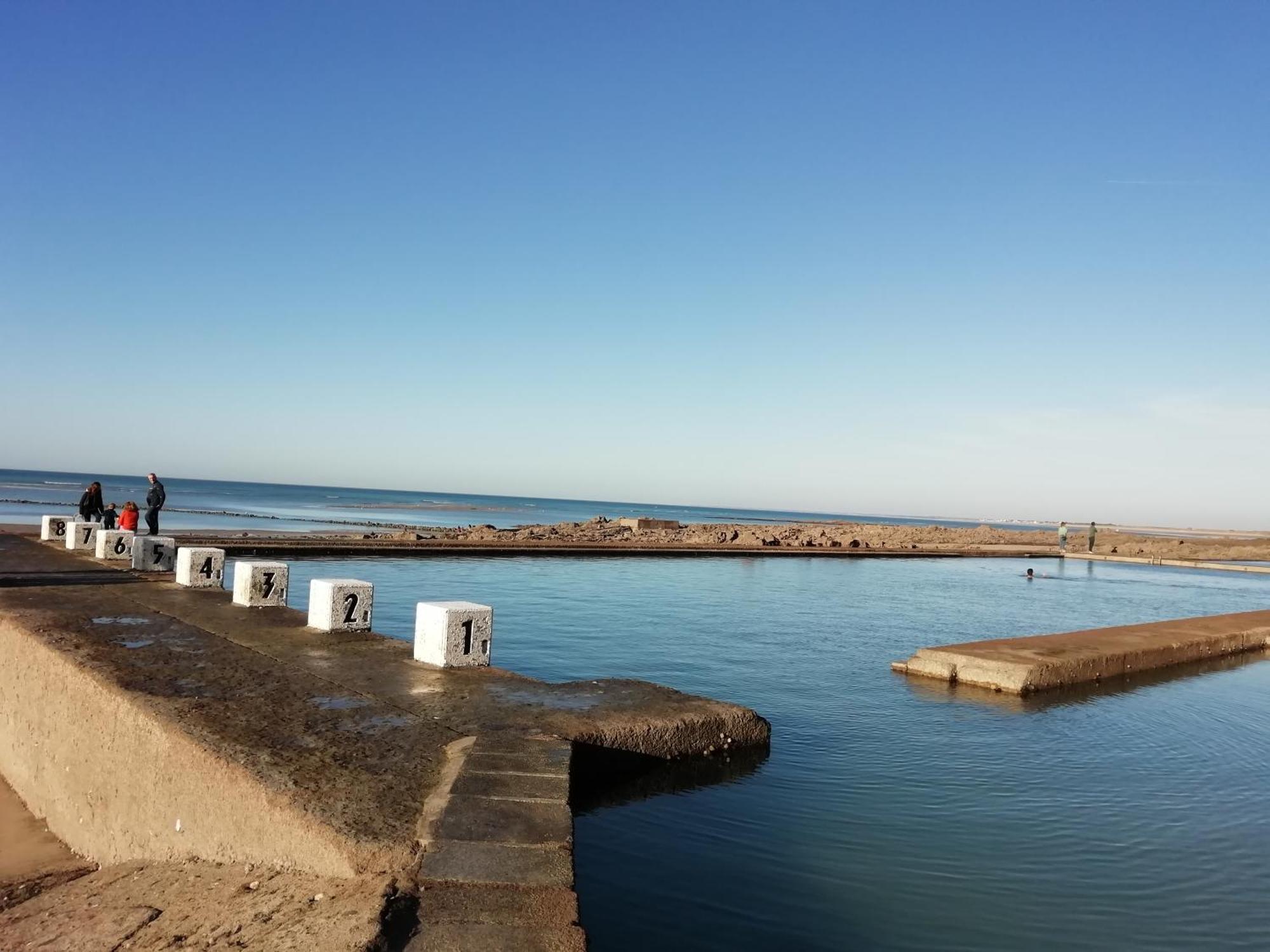 Entre Mer Et Montagne Granville Kültér fotó